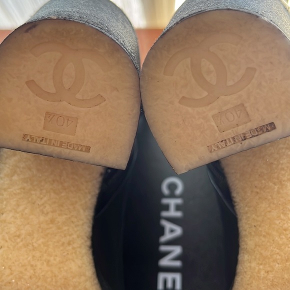 Authentic Chanel almost new booties jell 4” heels & soul thats super comfortable - Picture 6 of 9